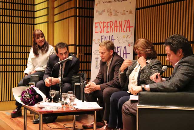 LIBRO: “Esperanza en la escuela”, de Victoria Zorraquín