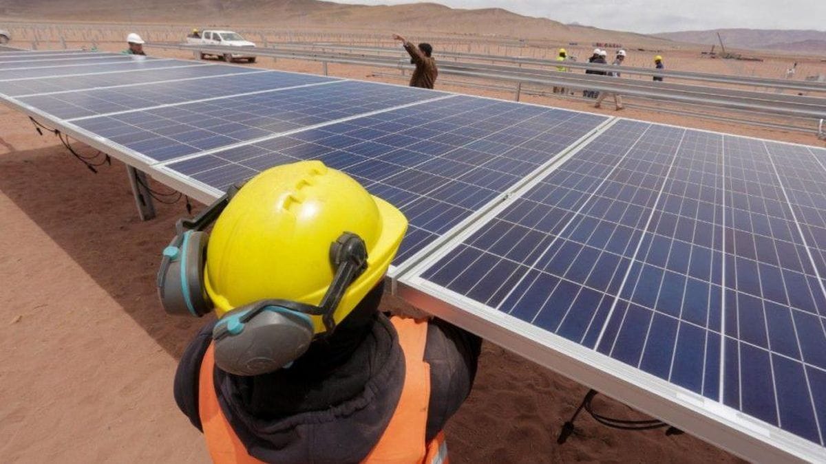 Alianza estratégica entre Santander e YPF Solar para una mayor eficiencia energética