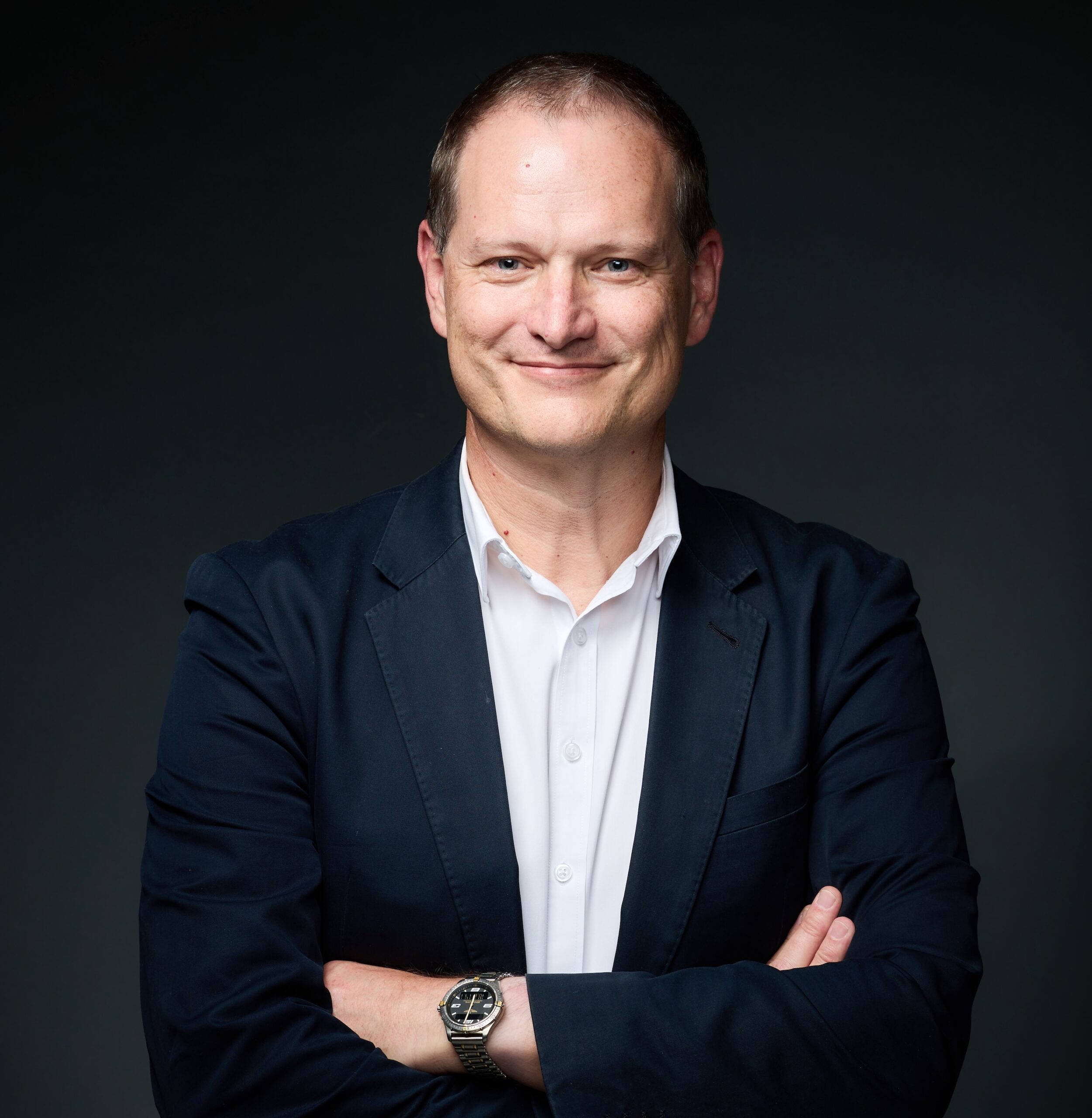 Adrian Johnson Chief Revenue Officer (CRO) de Hitachi Vantara